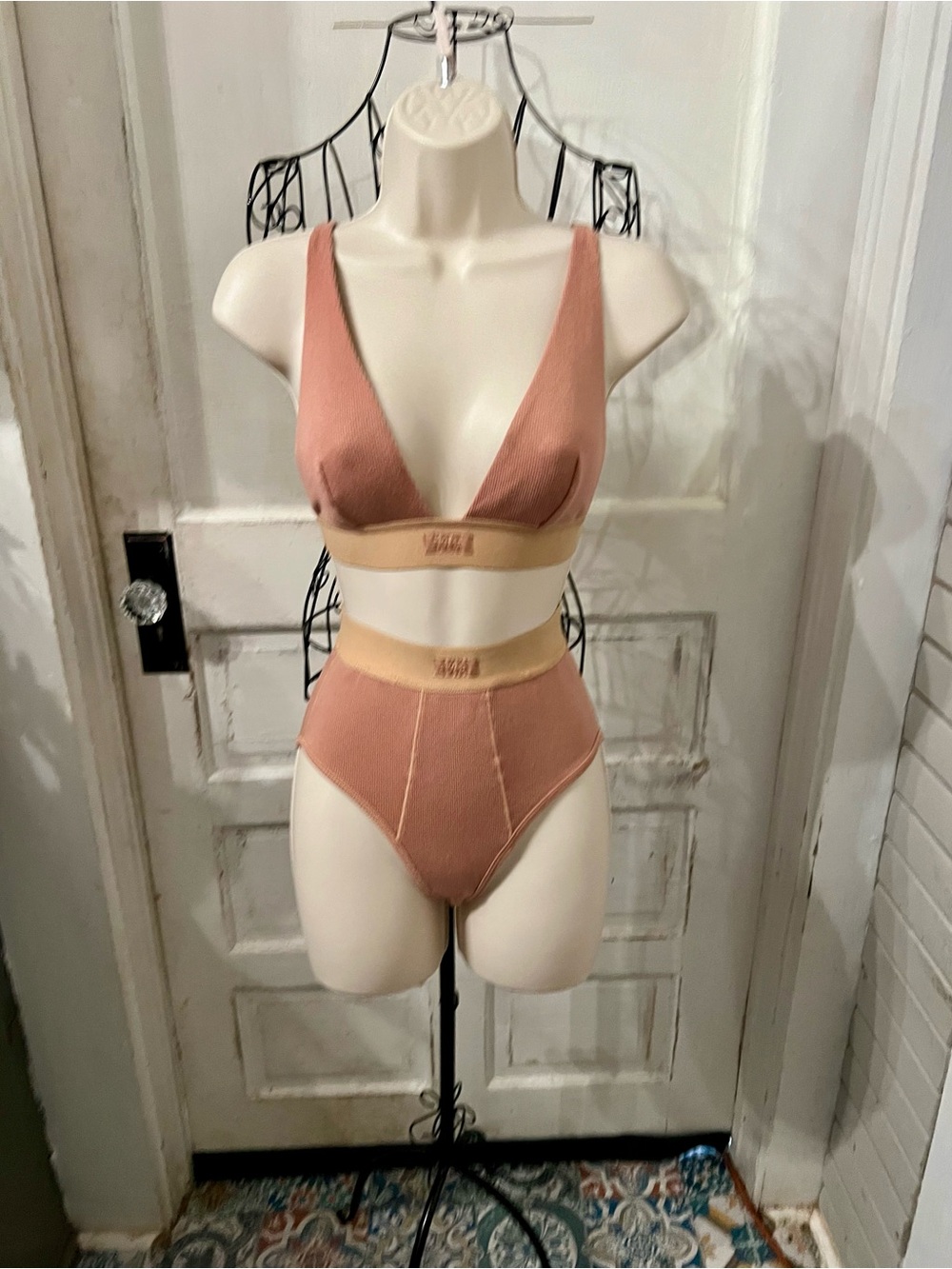 Skims Ribbed Bra(S) & Panty(XS) Set Sedona S
